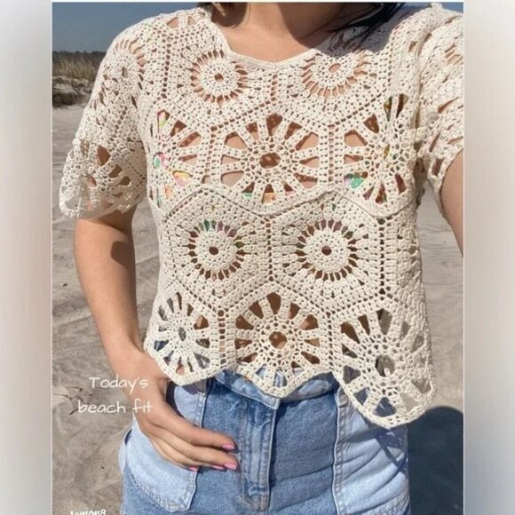 NWOT Rebellion Again Crochet Overlay Top Vintage Boho Style Size Medium Cream - Picture 1 of 4